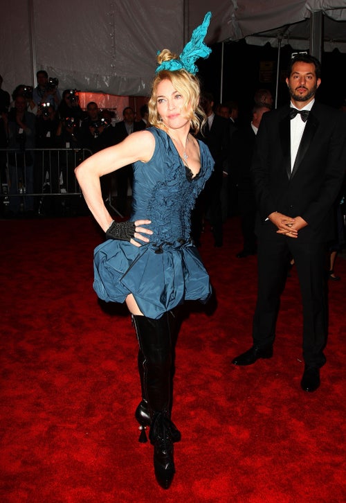 Madonna At The Met: A Mini, Leather Thigh Highs And A Glorified Scrunchie  (PHOTOS) | HuffPost Entertainment