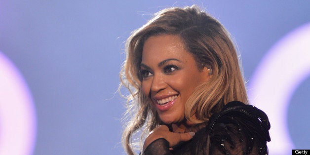 LONDON, ENGLAND - JUNE 01: (EXCLUSIVE COVERAGE. HIGHER RATES APPLY) Beyonce performs on stage at the 'Chime For Change: The