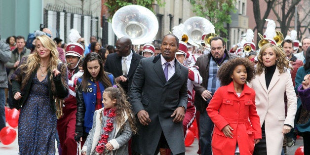 NEW YORK, NY - DECEMBER 02: Cameron Diaz, Jamie Foxx, Quvenzhane Wallis, Rose Byrne filming 'Annie' on December 2, 2013 in New York City. (Photo by Steve Sands/Getty Images)