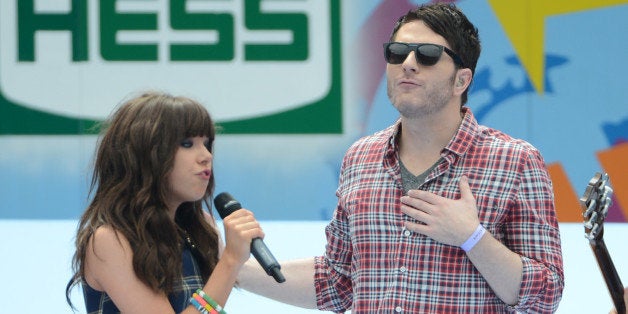 NEW YORK, NY - AUGUST 25: Carly Rae Jepsen and Adam Young of Owl City perform at the 2012 Arthur Ashe Kids' day at the USTA Billie Jean King National Tennis Center on August 25, 2012 in New York City. (Photo by Uri Schanker/Getty Images)