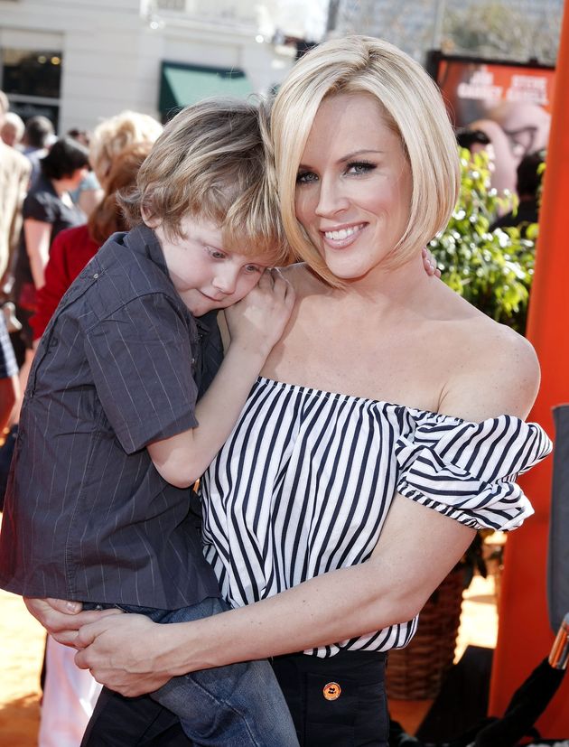 Jenny Mccarthy In Time I Fixed My Son S Autism Huffpost