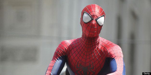 NEW YORK, NY - JUNE 22: Andrew Garfield films a stunt filming , Marc Webb's, 'The Amazing Spiderman' on June 22, 2013 in New York City. (Photo by Steve Sands/Getty Images)