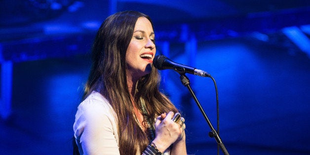 PARIS, FRANCE - NOVEMBER 26: Alanis Morissette performs at l' Olympia on November 26, 2012 in Paris, France. (Photo by David Wolff - Patrick/Redferns via Getty Images)