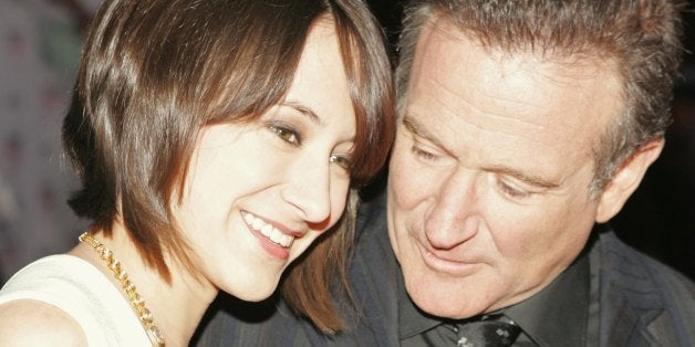 LOS ANGELES, CA - JANUARY 09: Actor Robin Williams (R) with daughter Zelda arrives at the 33rd Annual People's Choice Awards