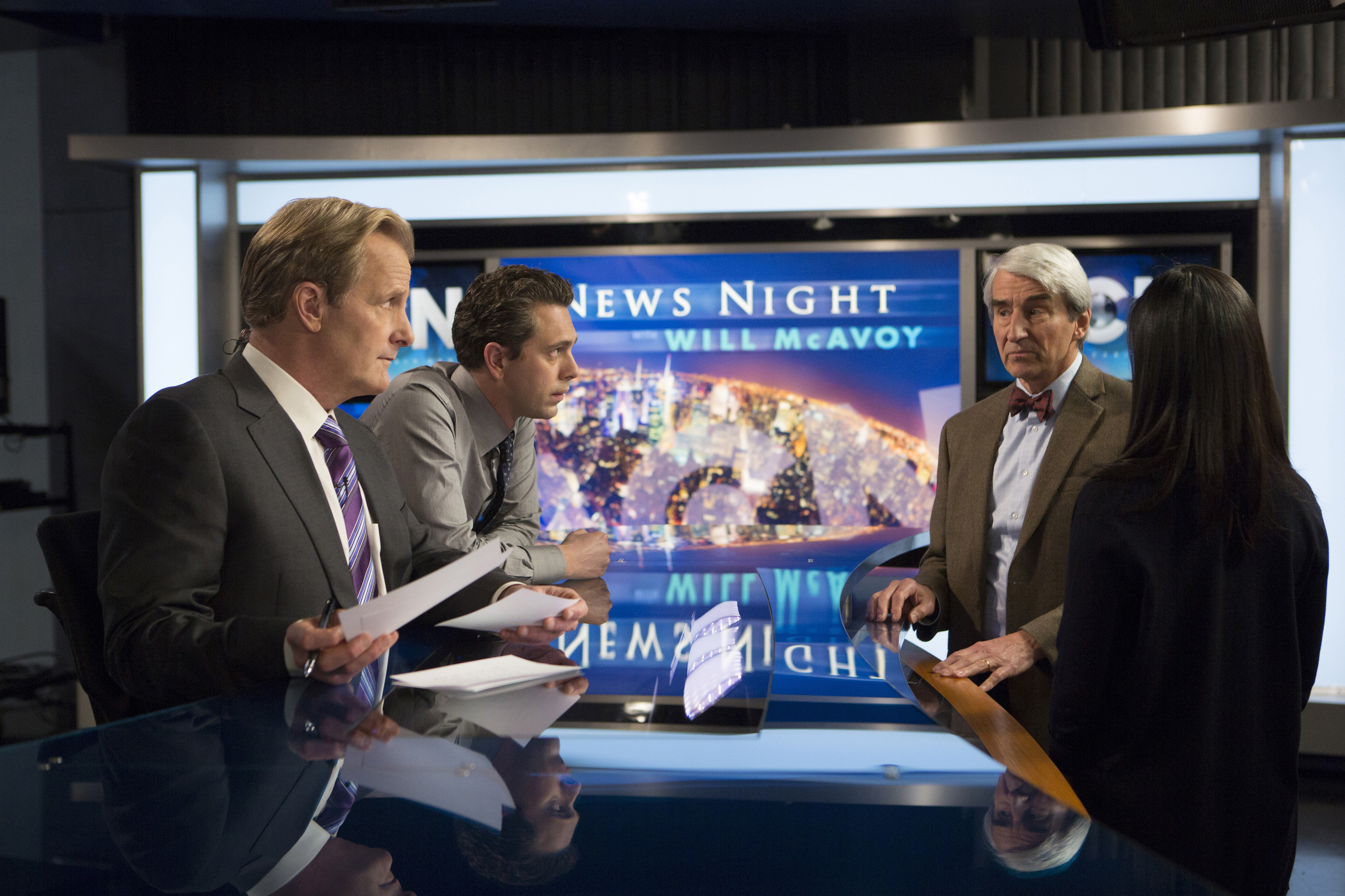 'The Newsroom' Renewed For Season 2 On HBO | HuffPost Entertainment