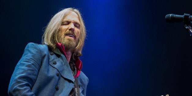 INGLEWOOD, CA - OCTOBER 10: Tom Petty of Tom Petty And The Heartbreakers performs onstage at The Forum on October 10, 2014 i