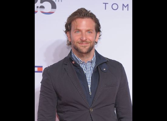 Bradley Cooper speaking french at American Bluff premiere in