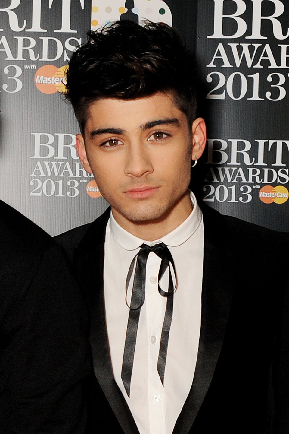 Zayn Maliks First Solo Song I Wont Mind Hits The Internet Huffpost Entertainment 