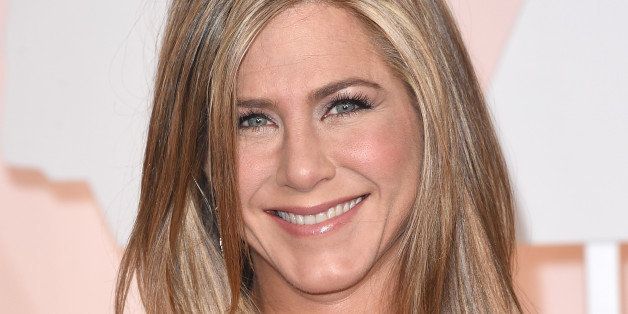 HOLLYWOOD, CA - FEBRUARY 22: Actress Jennifer Aniston attends the 87th Annual Academy Awards at Hollywood & Highland Center on February 22, 2015 in Hollywood, California. (Photo by Jason Merritt/Getty Images)