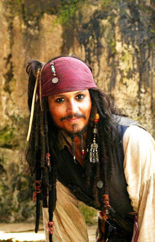 Johnny Depp Visits Schoolgirl As Captain Jack Sparrow For Teacher