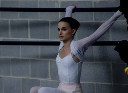 500px x 366px - Natalie Portman: I Was 'Barely Eating' During 'Black Swan' | HuffPost  Entertainment