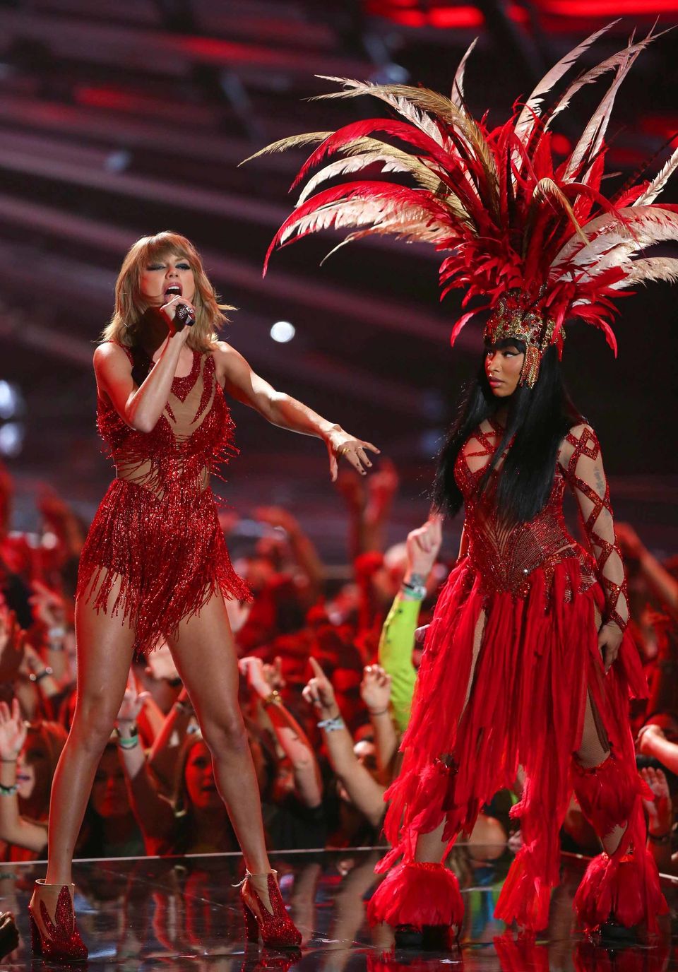  Nicki Minaj y Taylor Swift abrieron la ceremonia