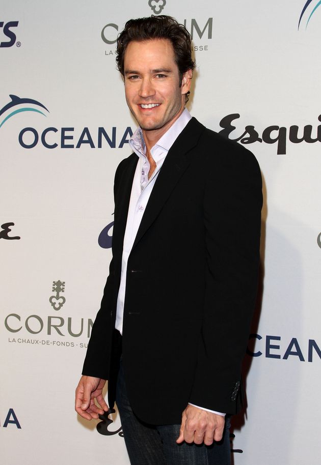 Mark Paul Gosselaar Talks Franklin Bash Crotch Wardrobe