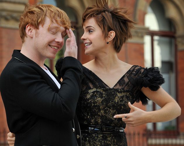 Emma Watson Rupert Grint Kiss In Harry Potter And The