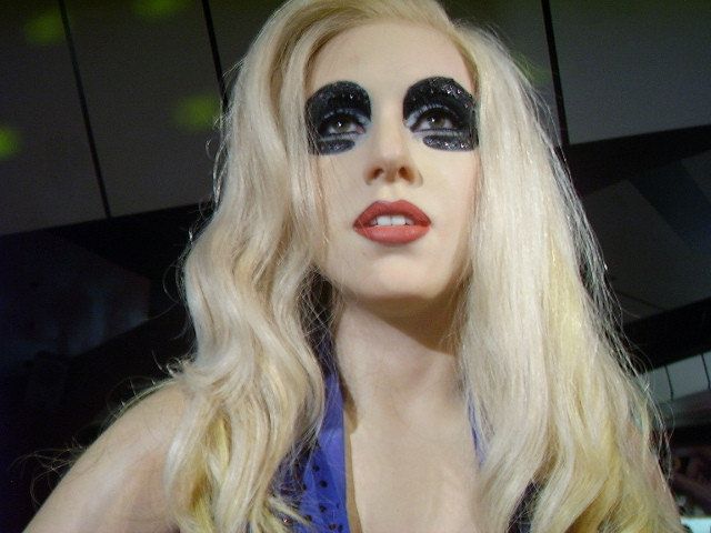 Description Lady Gaga waxwork at Madame Tussauds in Blackpool, Lancashire | Source Flickr : http://flickr. 6302596381 Lady GaGa | Date ... 