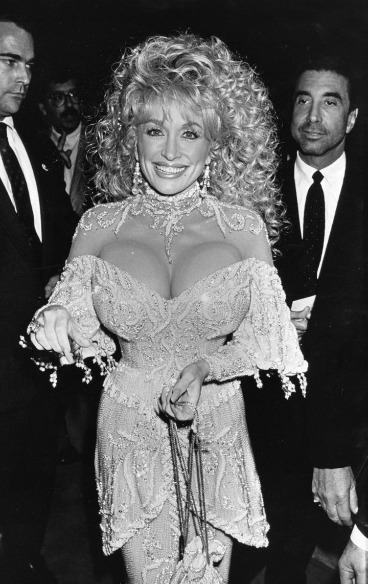 Dolly Parton Breasts: Country Singer Loves Talking About The 'Girls