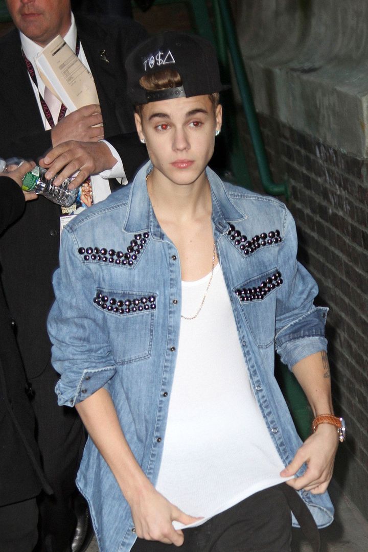 Justin Bieber Acting Out? Record Label Upset At Singer's Bratty ...