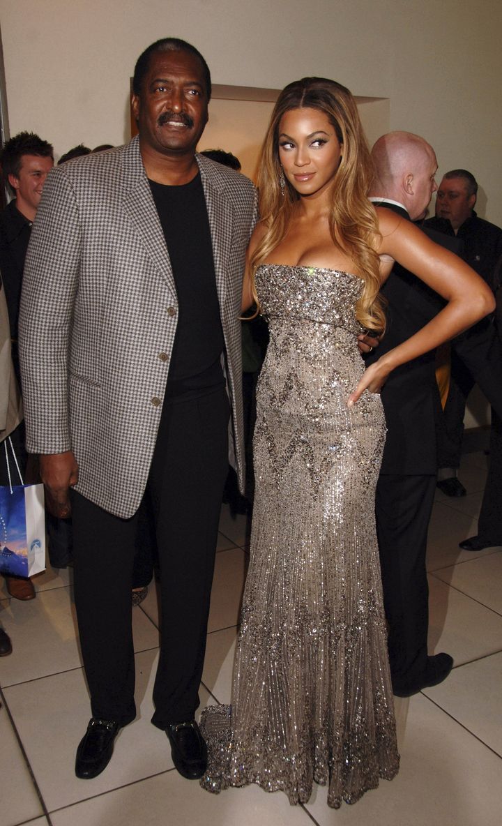 LONDON - JANUARY 21: (EMBARGOED FOR PUBLICATION IN UK TABLOID NEWSPAPERS UNTIL 48 HOURS AFTER CREATE DATE AND TIME) Beyonce Knowles and her father Matthew Knowles arrive at the UK film premiere of 'Dreamgirls,' held at Odeon Leicester Square on January 21, 2007 in London, England. (Photo by Dave M. Benett/Getty Images)