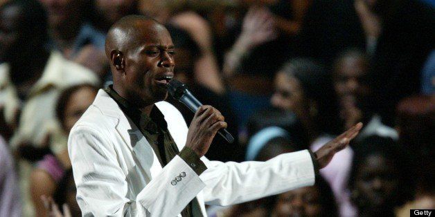 MIAMI - AUGUST 29: Comedian Dave Chappelle at the 2004 MTV Video Music Awards at the American Airlines Arena August 29, 2004 in Miami, Florida. (Photo by Kevin Winter/Getty Images) 