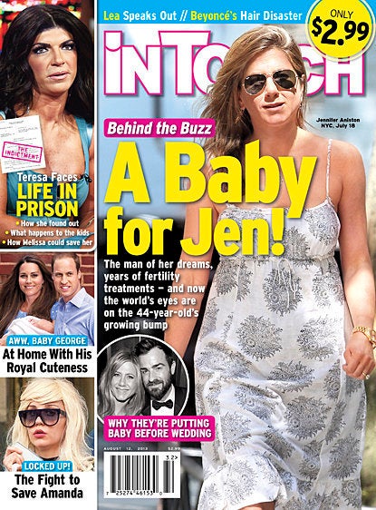 Jennifer Aniston sparks new baby rumors with 'bump bag