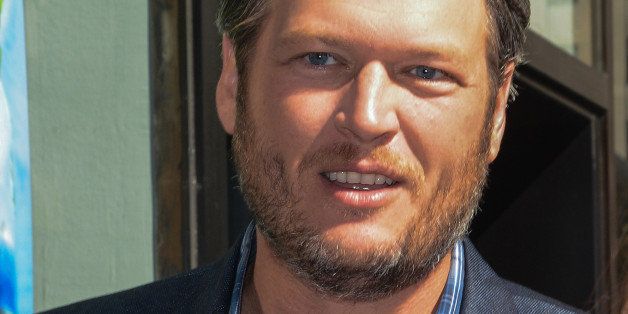 NEW YORK, NY - SEPTEMBER 25: Singer and TV personality Blake Shelton leaves the 'Today Show' taping at the NBC Rockefeller Center Studios on September 25, 2013 in New York City. (Photo by Ray Tamarra/Getty Images)