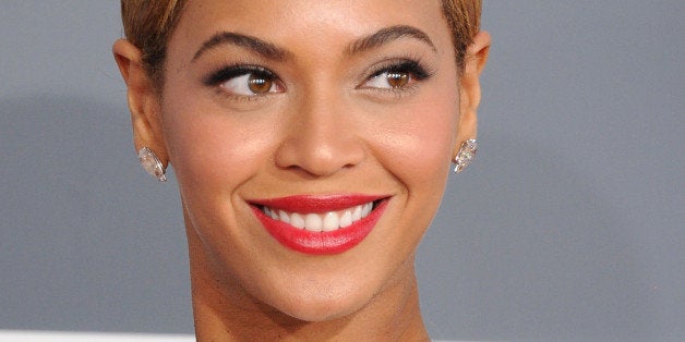 LOS ANGELES, CA - FEBRUARY 10: Beyonce arrives at the The 55th Annual GRAMMY Awards on February 10, 2013 in Los Angeles, California. (Photo by Steve Granitz/WireImage)