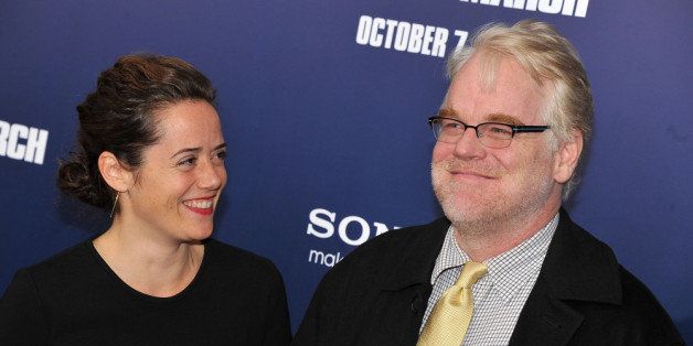 NEW YORK, NY - OCTOBER 05: Mimi O'Donnell and actor Philip Seymour Hoffman attend the premiere of 'The Ides of March' at the Ziegfeld Theater on October 5, 2011 in New York City. (Photo by Theo Wargo/Getty Images)