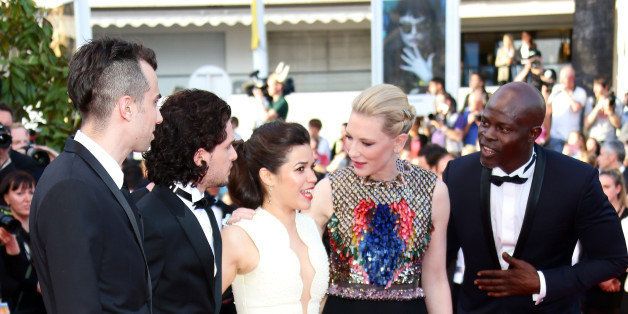 CANNES, FRANCE - MAY 16: (L-R) Jay Baruchel, Kit Harington, America Ferrera, Cate Blanchett and Djimon Hounsou attend the 'How To Train Your Dragon 2' premiere during the 67th Annual Cannes Film Festival on May 16, 2014 in Cannes, France. (Photo by Vittorio Zunino Celotto/Getty Images)