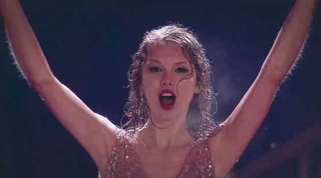 Taylor Swift New Video For Sparks Fly Huffpost Taylor Swift New Video For Sparks Fly Huffpost