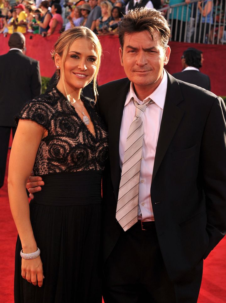 Charlie Sheen Jet Sets To Mexico With Ex Brooke Mueller | HuffPost