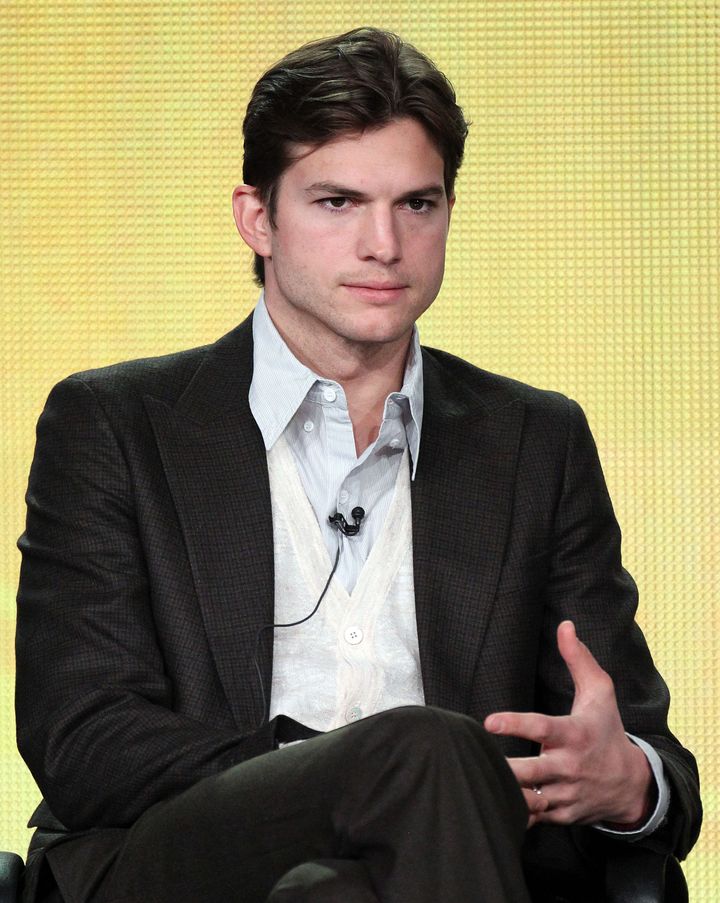 Ashton Kutcher Cleans Up For 'Two And A Half Men,' '2 Broke Girls' Gets ...