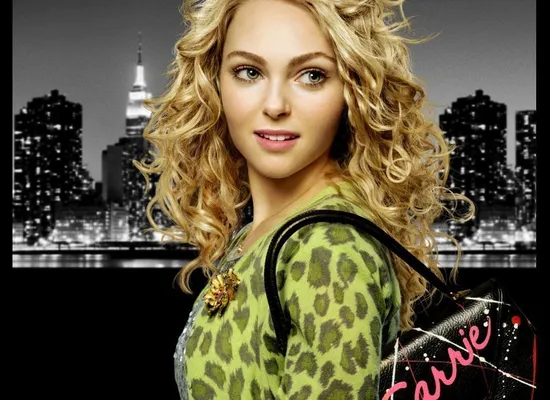 AnnaSophia Robb Carries Fendi Yet Again to Film “The Carrie