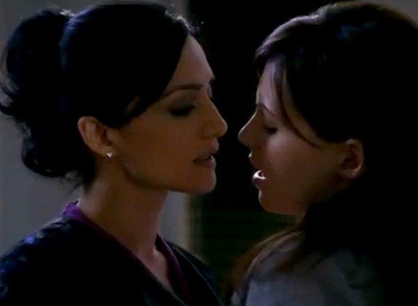 The Good Wife Behind Kalindas Lesbian Sex Scene With Archie Panjabi HuffPost Entertainment