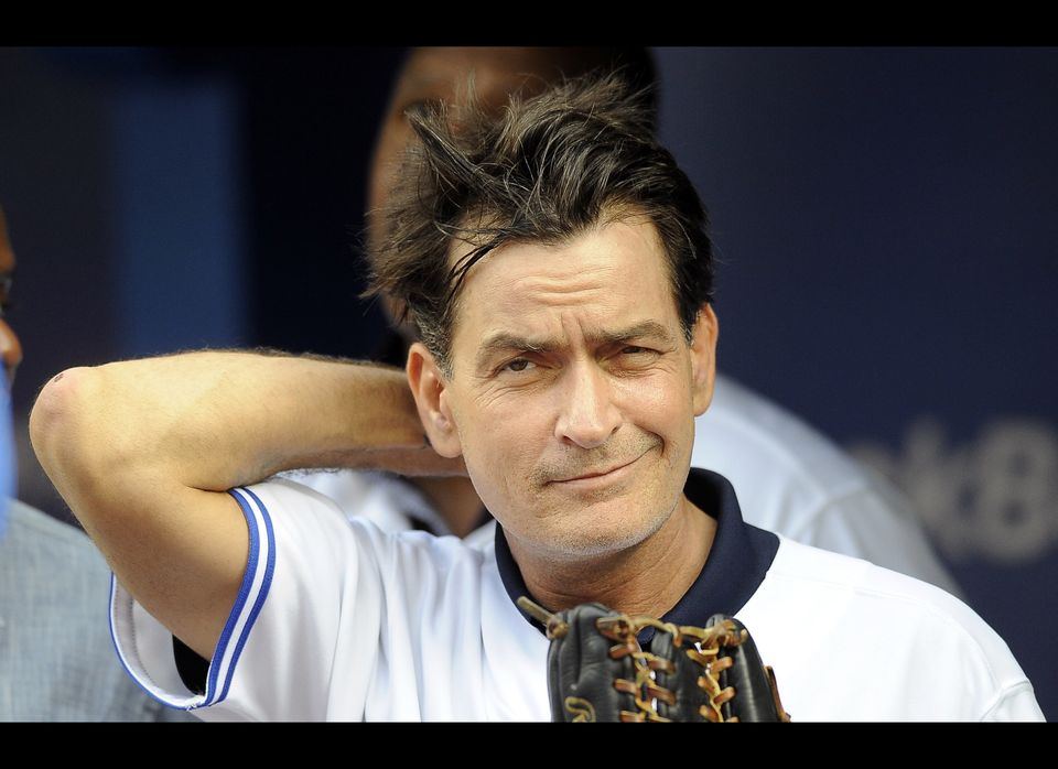 Charlie Sheen's "Anger Management" Gets Another 90 Episodes