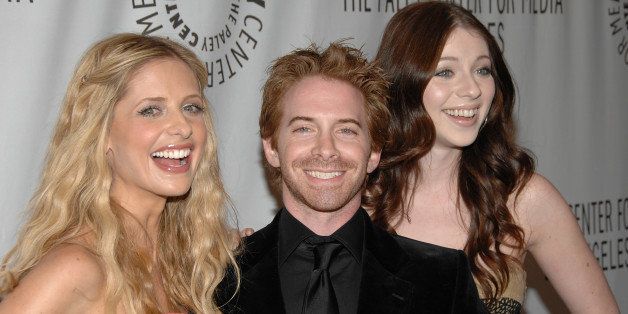 HOLLYWOOD, CA - MARCH 20: Actors Sarah Michelle Gellar, Seth Green and Michelle Trachtenberg arrive at the 'Buffy The Vampire Slayer' reunion, part of the 25th annual William S. Paley Television Festival held at the Arclight Cinemas on March 20, 2008 in Hollywood, California. (Photo by Jean-Paul Aussenard/WireImage)