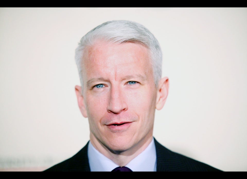 Anderson Cooper Out CNN Anchor Joins Other Openly Gay Cable News Hosts