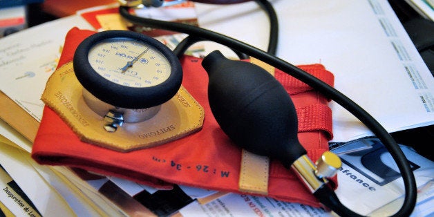 A close-up picture shows a tensiometer on September 25, 2012 in Godewaersvelde, northern France, during a medical check-up. AFP PHOTO PHILIPPE HUGUEN (Photo credit should read PHILIPPE HUGUEN/AFP/GettyImages)