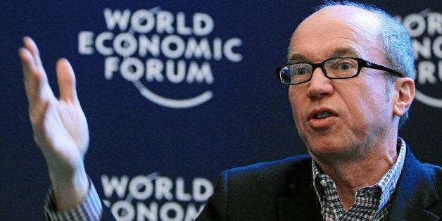 DAVOS/SWITZERLAND, 26JAN12 - Alan Murray, Deputy Managing Editor and Executive Editor, Online, Wall Street Journal, USA gestu