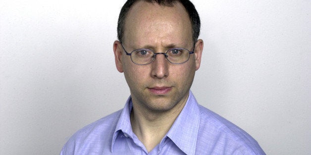 Portrait of Steve Rosenberg, BBC correspondent in Moscow. Photo taken 28/10/2004. (Photo by Jeff Overs/BBC News & Current Aff