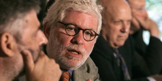 Washington Post columnist Richard Cohen speaks during a Court TV panel discussion debating the use of confidential sources in journalism Tuesday Aug. 16, 2005 in New York. (AP Photo/Frank Franklin II)