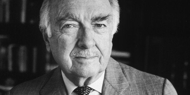 circa 1985: Portrait of American broadcast journalist Walter Cronkite holding a pipe. (Photo by CBS Photo Archive/Getty Images)