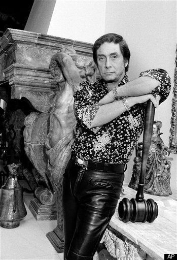 King Magazines Black Porn - Bob Guccione's FBI File: The Italian Beauty Who Turned A ...