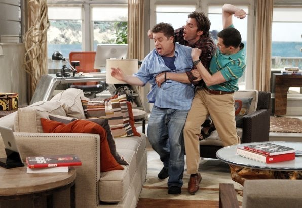 Lee Aronsohn, 'Two And A Half Men' Creator, Thinks Women-Centric TV Has  Peaked | HuffPost Women