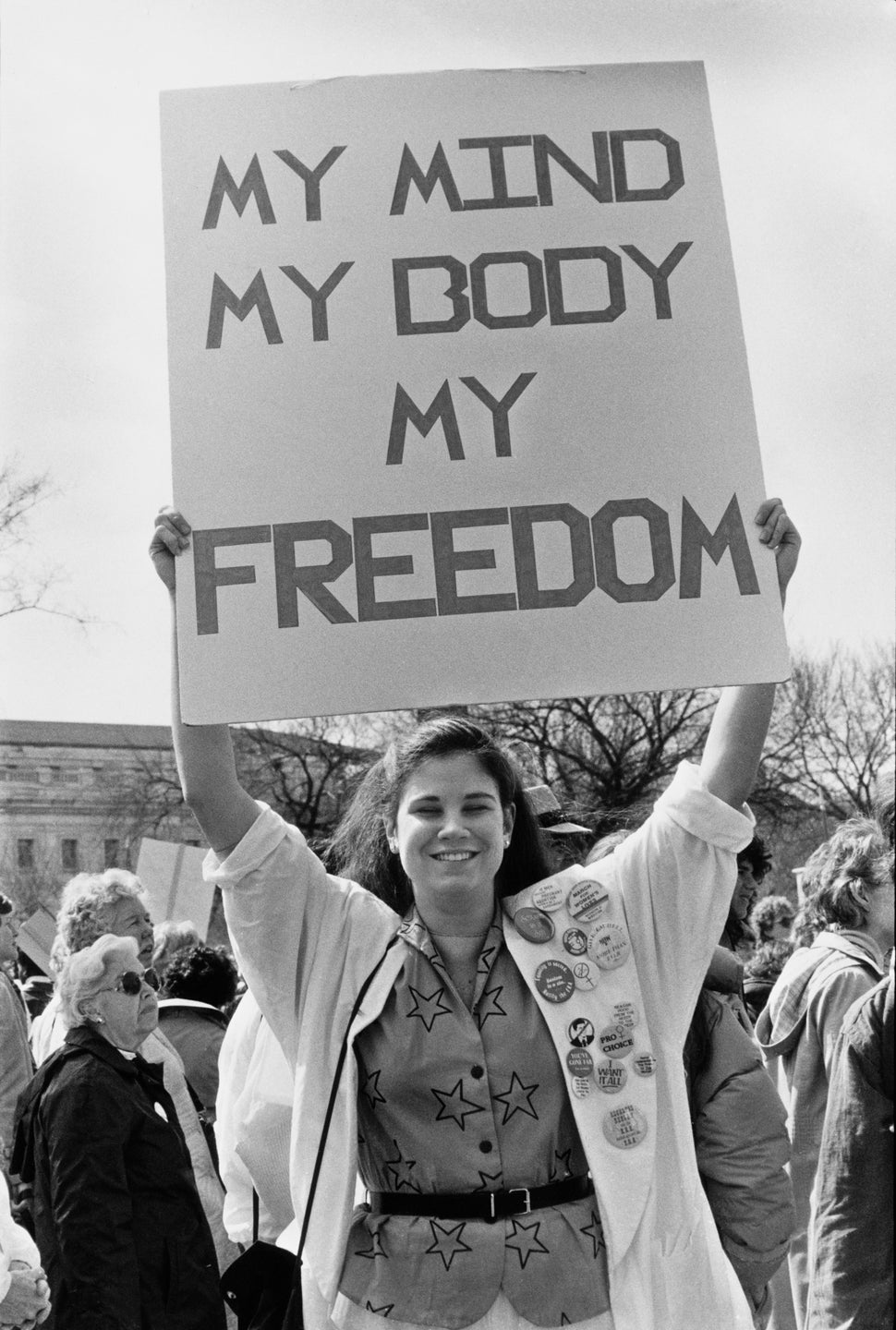 21 Inspirational Images Of Women Standing Up For The Right To Choose