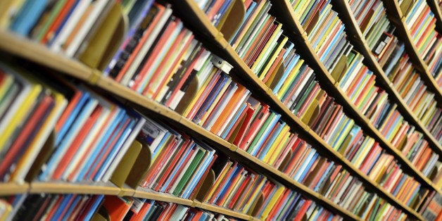 Round bookshelf