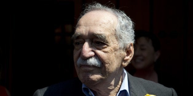 Nobel Literature prize-winning writer and journalist, Colombian Gabriel Garcia Marquez, sings the traditional birthday song with journalists while coming out from his house to meet the press during his 87th birthday, in Mexico City, on March 6, 2014. AFP PHOTO / Yuri CORTEZ (Photo credit should read YURI CORTEZ/AFP/Getty Images)