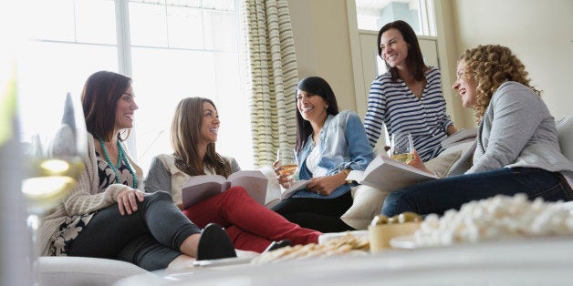 Here's How To Be The Best Book Club Member You Know | HuffPost Entertainment