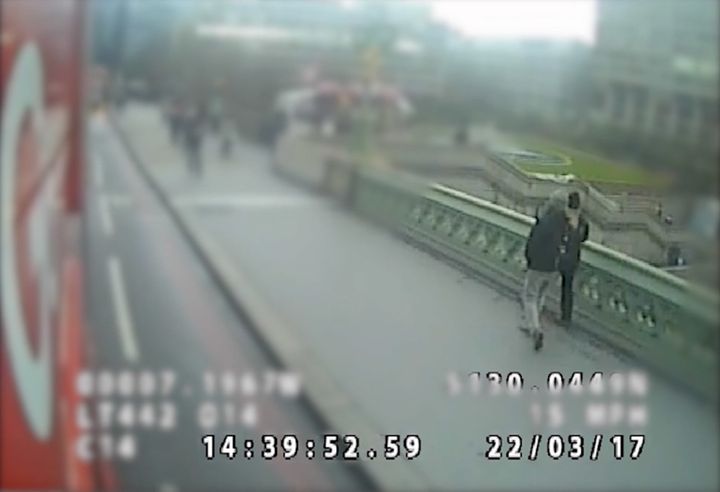 CCTV showing Westminster Bridge attack victims Kurt Cochran and wife Melissa seconds before Khalid Masood launched his attack.