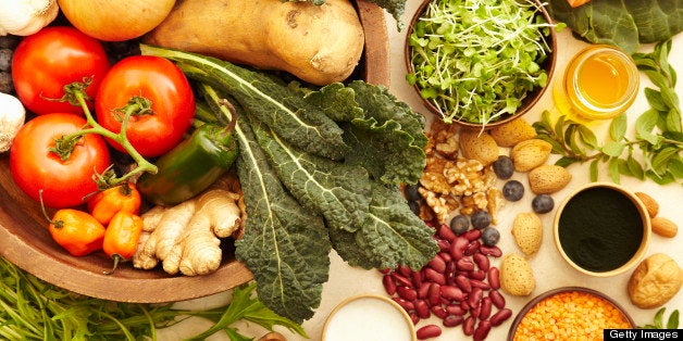 Garlic, Onion, Dino Kale, Sweet Potato, Habanero Chili Peppers, Jalapeno Chili Pepper, Ginger, Tomato, Blueberries, Salmon, B