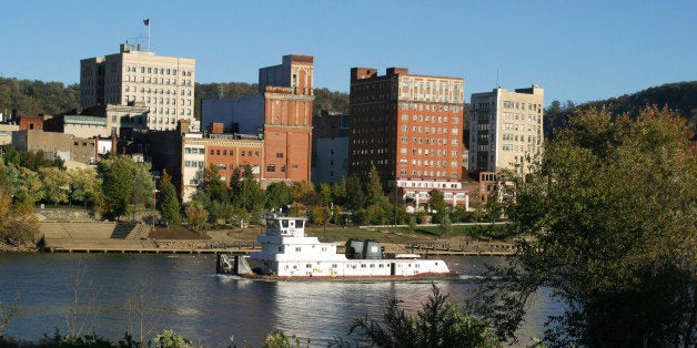 Ohio River Tug Boat. Wheeling. West Virginia.See more of my